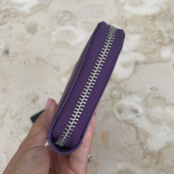 NWT Vegan Leather Long Zippered Wallet Purple & Pink Heart - Picture 3 of 10